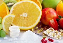 Günlük beslenme düzeninde yeterli ve çeşitli besinlere yer verilmesi, vücudun ihtiyaç duyduğu vitamin ve minerallerin karşılanması açısından önem taşıyor. Yoğun iş ve okul temposu, düzensiz öğünler, hazır gıdaların sık tüketilmesi ve tek tip beslenme gibi alışkanlıklar ise günlük beslenme çeşitliliğinin azalmasına neden olabiliyor. Bu nedenle Vitamin Dengesini korumaya yönelik doğru beslenme alışkanlıkları, sağlıklı yaşamın önemli parçalarından biri olarak öne çıkıyor. Konulu bir haber görseli.