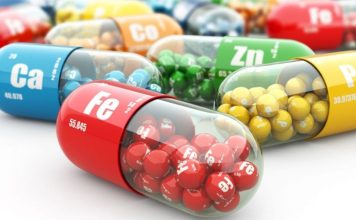 Vitamin Düzeyleri Düzenli Takip Edilmeli mi? Vitaminler, vücudun sağlıklı biçimde çalışabilmesi için ihtiyaç duyduğu temel besin öğeleri arasında bulunuyor. Bağışıklık sisteminden kemik yapısına, kan hücrelerinin oluşumundan enerji metabolizmasına kadar pek çok farklı süreçte görev alan vitaminlerin yeterli düzeyde alınması önem taşıyor. Bununla birlikte vitamin düzeylerinin sürekli olarak kontrol edilip edilmemesi gerektiği de özellikle takviye kullanan veya geçmişte vitamin eksikliği yaşayan kişilerin merak ettiği konular arasında yer alıyor. Konulu bir haber görseli.