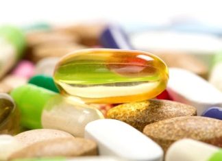 Vitamin Kalitesini Ölçen Yeni Sistemler Vitamin sektöründe ürünlerin kalitesinin daha hızlı, hassas ve güvenilir biçimde değerlendirilmesine yönelik teknolojik çalışmalar hız kazanıyor. Laboratuvar analizlerindeki gelişmeler, üretim süreçlerinde kullanılan kontrol yöntemlerinin çeşitlenmesini sağlarken, yeni nesil ölçüm sistemleri de araştırmacıların ve üreticilerin dikkatini çekiyor. Özellikle ürünlerin içeriklerinin belirlenen standartlara uygunluğunun kontrol edilmesi, üretim sürecinin önemli aşamalarından biri olarak değerlendiriliyor. Konulu bir haber görseli.