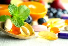 Vitamin Takviyelerinde Doğru Kullanım Rehberi Günlük beslenme düzeninin yetersiz kaldığı bazı durumlarda vitamin takviyeleri, vücudun ihtiyaç duyduğu besin öğelerinin karşılanmasına yardımcı olabiliyor. Ancak vitamin ve mineral ürünlerinin bilinçsiz, gereğinden fazla veya yanlış zamanda kullanılması her zaman beklenen faydayı sağlamayabiliyor. Uzman kuruluşlar, takviye kullanımında öncelikle kişinin beslenme düzeninin, yaşının, özel ihtiyaçlarının ve varsa sağlık durumunun değerlendirilmesi gerektiğine dikkat çekiyor. Konulu bir haber görseli.