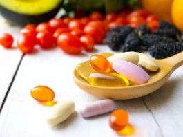 Sağlık teknolojilerinde yaşanan hızlı gelişmeler, vitamin düzeylerinin değerlendirilmesi için kullanılan test yöntemlerinde de yeni uygulamaların ortaya çıkmasını sağlıyor. Laboratuvar teknolojileri, dijital sağlık platformları ve veri analiz sistemleri bir araya gelirken, vitamin ölçümlerinin daha hızlı değerlendirilmesine yönelik çözümler üzerinde çalışmalar devam ediyor. Bu gelişmeler, Vitamin Testleri alanında yalnızca laboratuvar sonuçlarının elde edilmesini değil, sonuçların dijital ortamda takip edilmesini ve geçmiş verilerle karşılaştırılmasını da mümkün hale getiriyor. Konulu bir haber görseli.